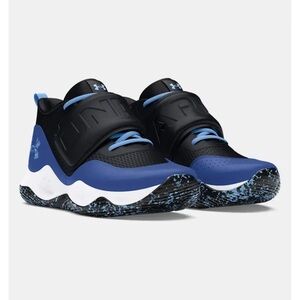 Under Armour Blue and Black Sneakers with Strap Closure